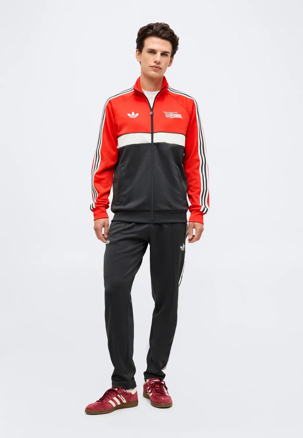Спортивная форма Union Berlin - клубная одежда Adidas Originals, Active Red/Carbon — фото 2