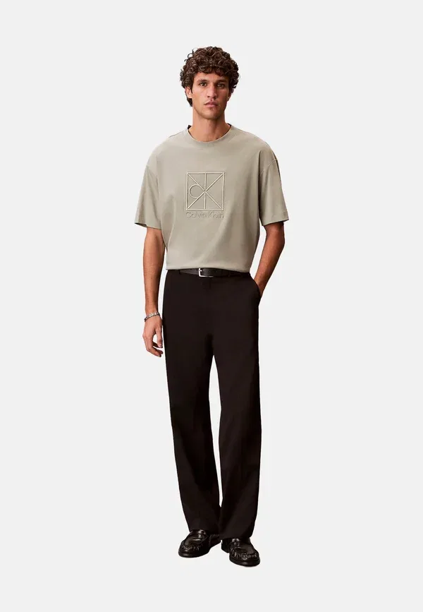 Футболка с принтом Ss rlxd premium interlock emblem Calvin Klein — фото 2