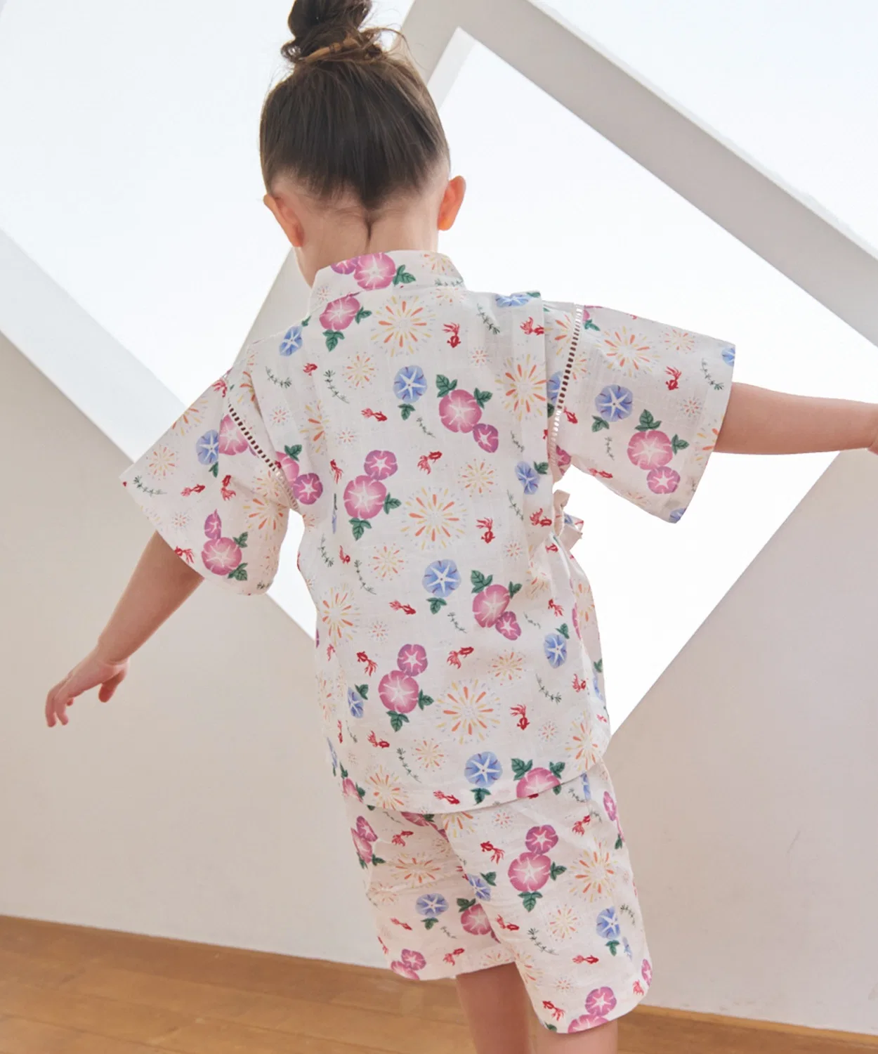 Детское кимоно для девочек с принтом, модель GIRLS, petit main, Navy — фото 2
