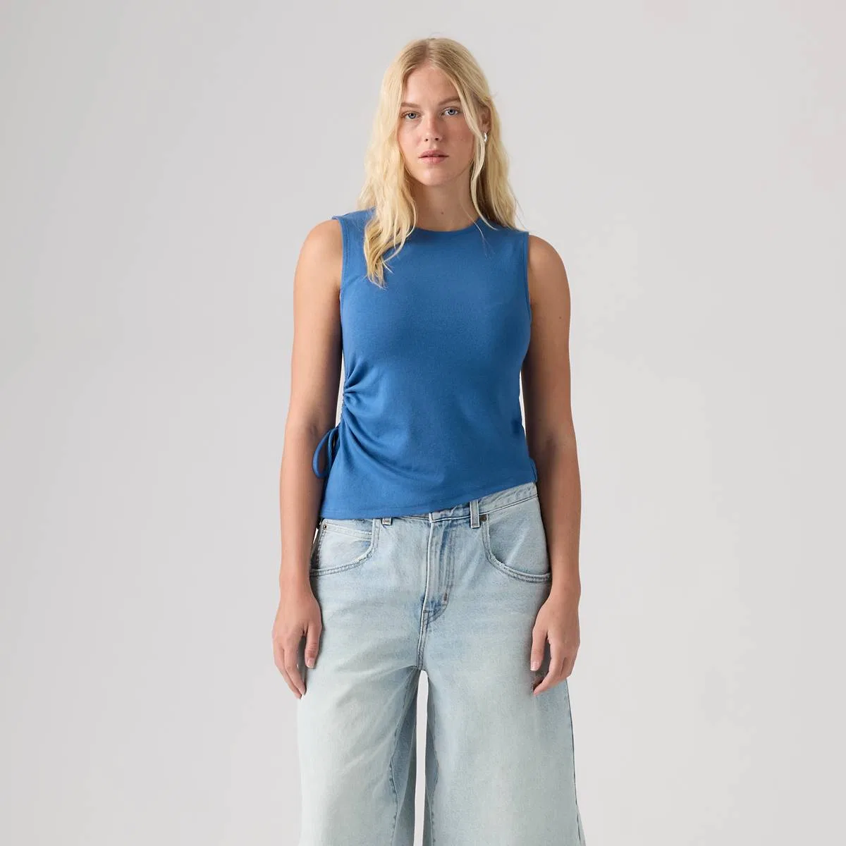 Асимметричный топ без рукавов от Alila Levi's, Delft - Blue — фото 3