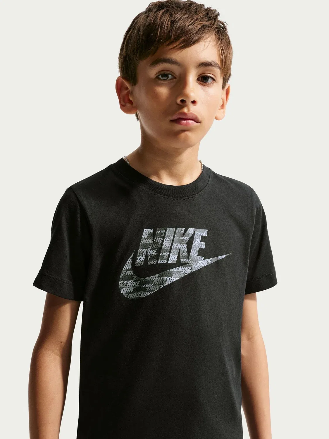 Футболка Nike Club с принтом, черная — фото 4