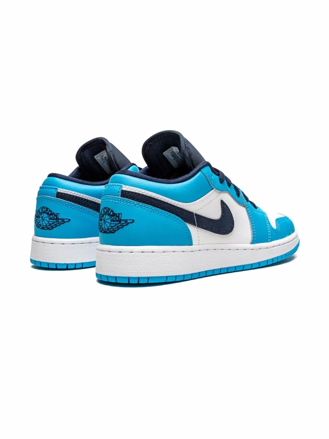 Кроссовки Air Jordan 1 Low "UNC", синий — фото 4