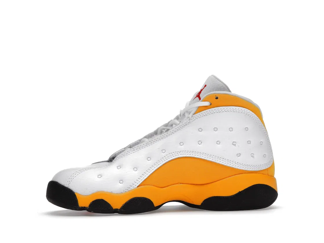 Детские кроссовки Lifestyle с принтом Jordan 13 Retro Jordan, White/University Red/Del Sol/Black — фото 3