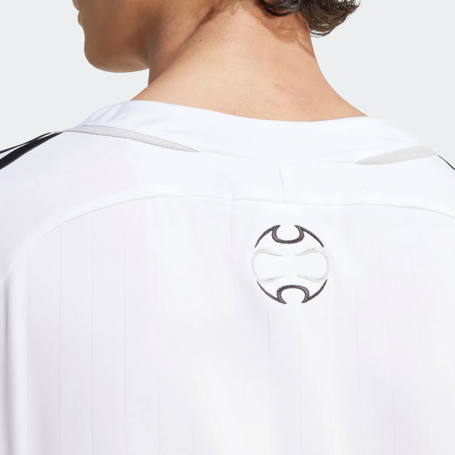 Мужская футболка с футбольным принтом Adidas Originals, White/Black — фото 4