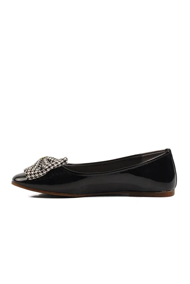 Детские балетки для девочек из лакированной кожи Ayakmod, Black Patent Leather — фото 2