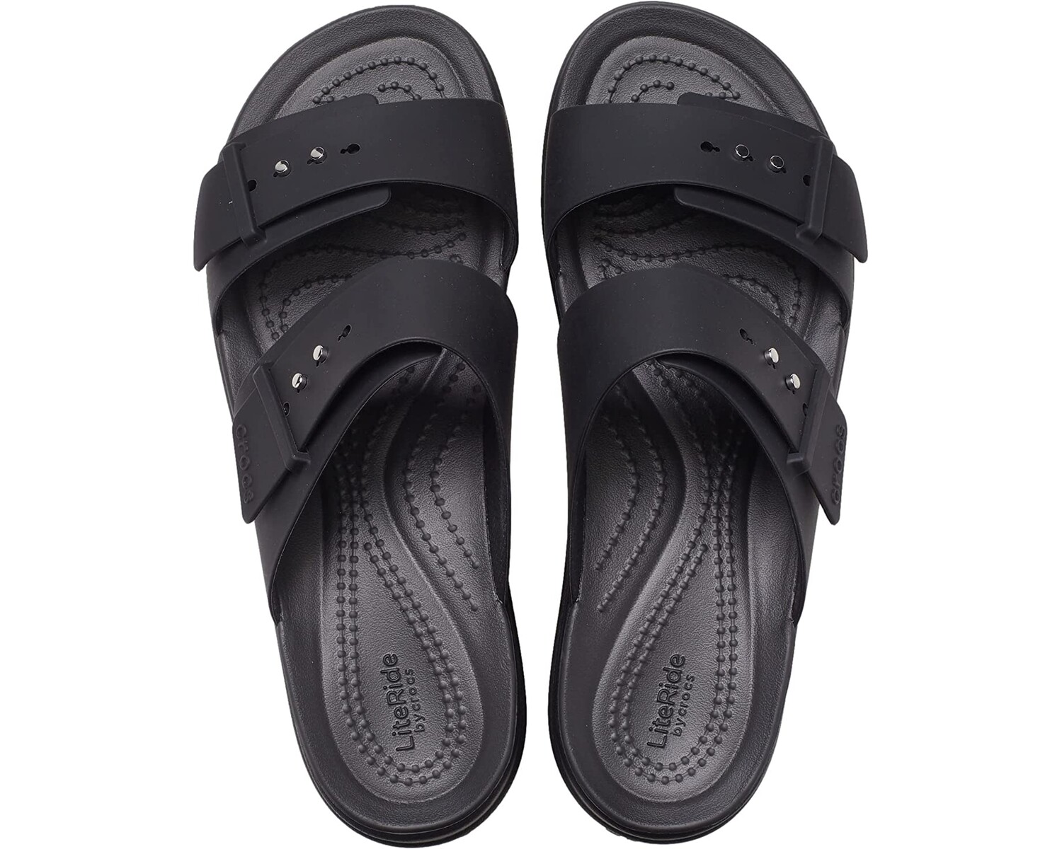 Туфли на каблуках Brooklyn Buckle Low Wedge Crocs, черный