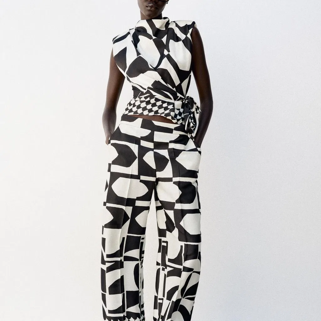 Женский топ-майка без рукавов ZARA, Nude/Black — фото 4
