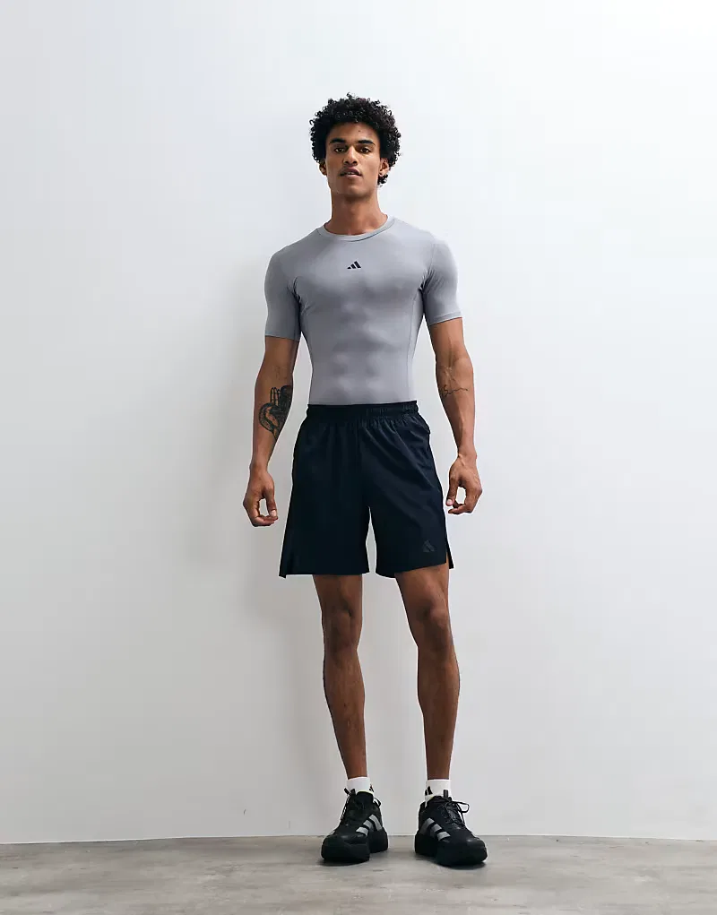 Футболка тренировочная компрессионная Adidas Performance Techfit, серый — фото 2