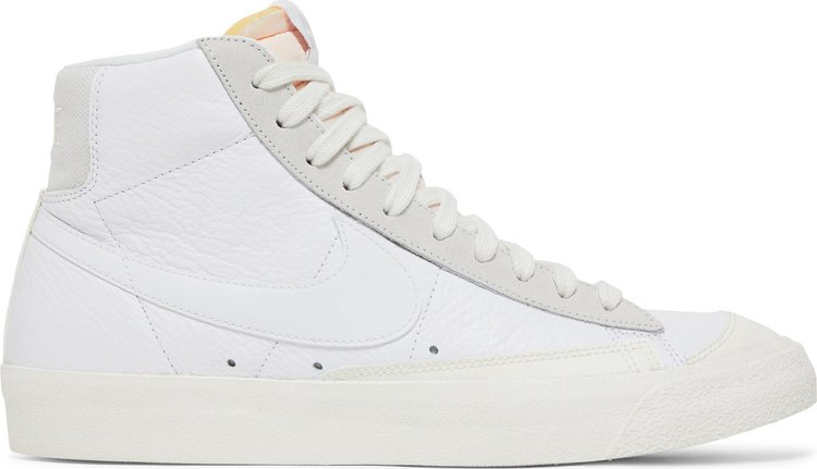 Кроссовки Nike Blazer Mid 77 Vintage 'Sail', белый - фото