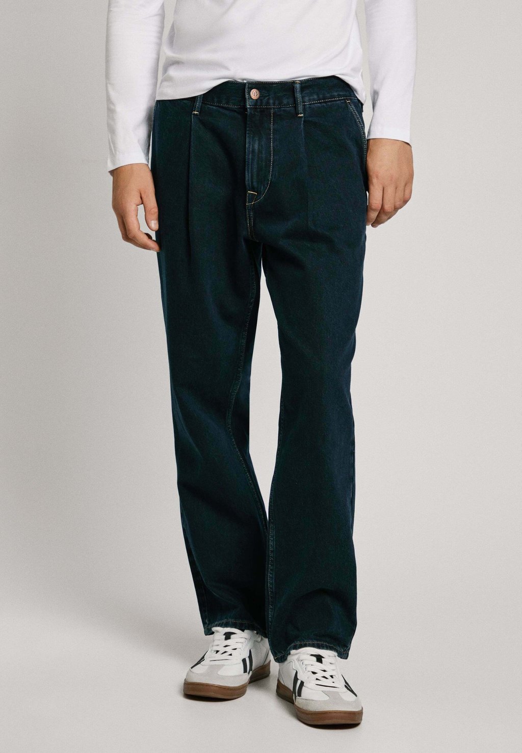 

Джинсы свободного кроя PLEATE Pepe Jeans, цвет 11Oz Blue Black Rigid Denim