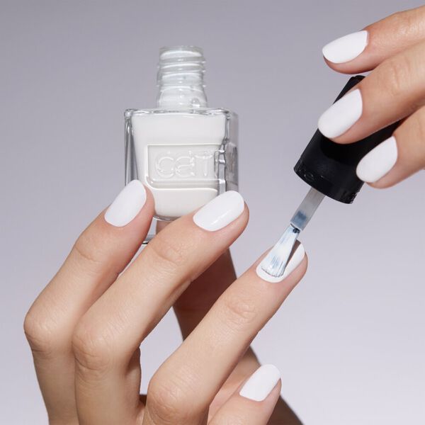 Классический лак для ногтей 001, 10,5 мл Catrice Gel affair, цвет 001 — фото 2
