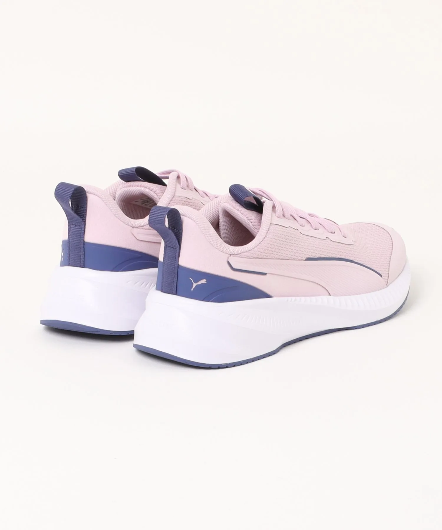 Детские кроссовки PUMA FLYER LITE 3 JR чёрно-белые — фото 2