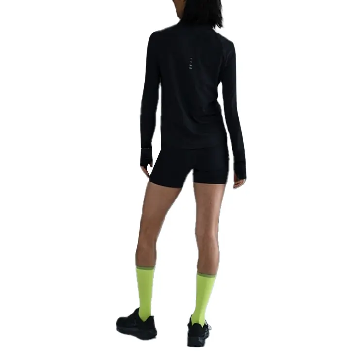 Женская беговая майка Swift Dri FIT Uv с длинными рукавами и круглым вырезом Nike, черный — фото 4