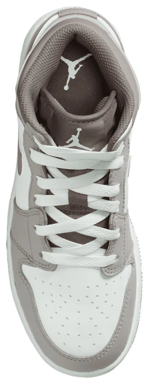 Кроссовки для мальчиков AJ 1 Mid Jordan, цвет Tan/Gray — фото 3
