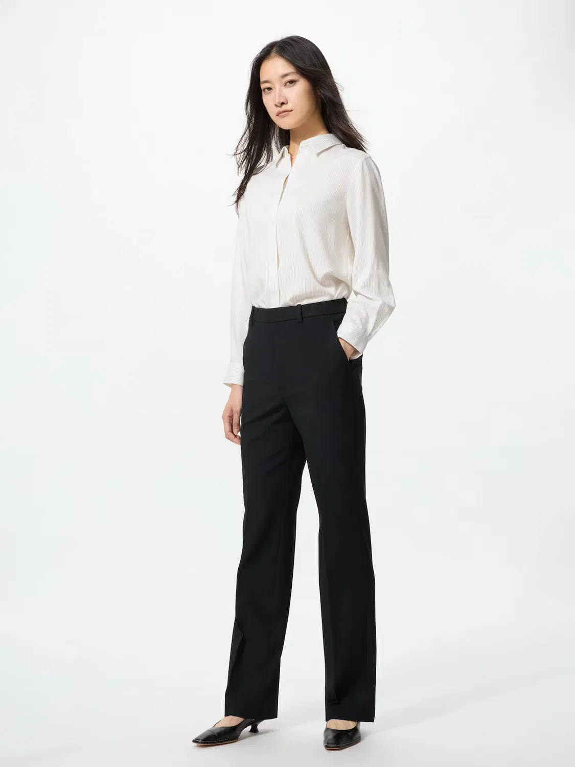 Брюки Uniqlo, прямые, черный