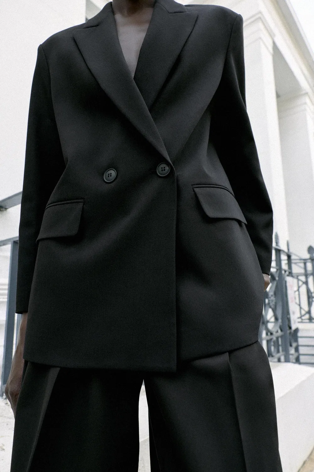 Блейзер оверсайз с двубортной застежкой ZARA, Black — фото 4