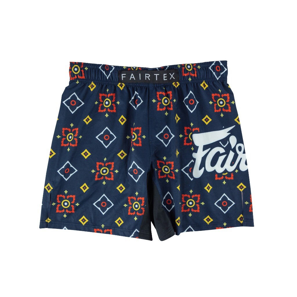 

Бойцовские шорты для MMA Fairtex Bold Heritage, размер M, синий/мультиколор