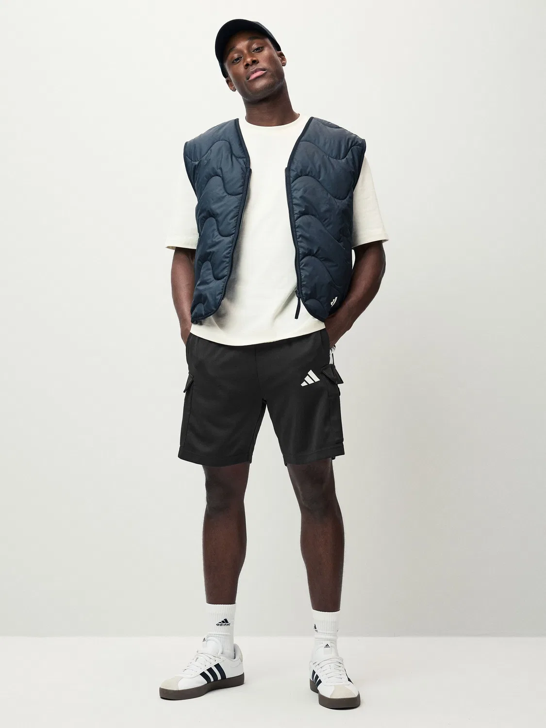Шорты карго AEROREADY Tiro adidas, черный — фото 2