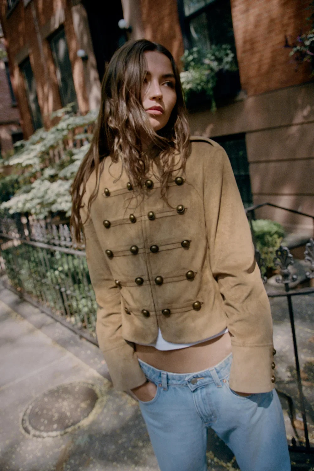 Куртка из искусственной замши с застежкой-бабочкой. ZARA, camel — фото 3