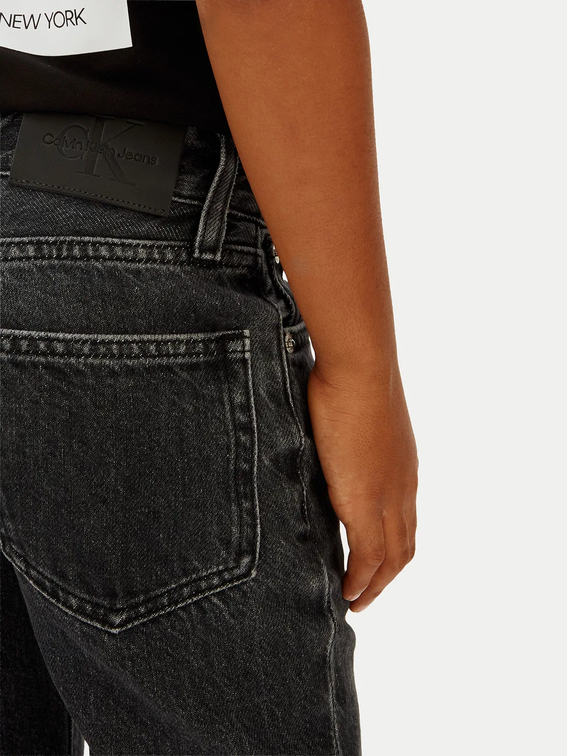 Джинсы прямого кроя для мальчика Calvin Klein Jeans, черный — фото 4