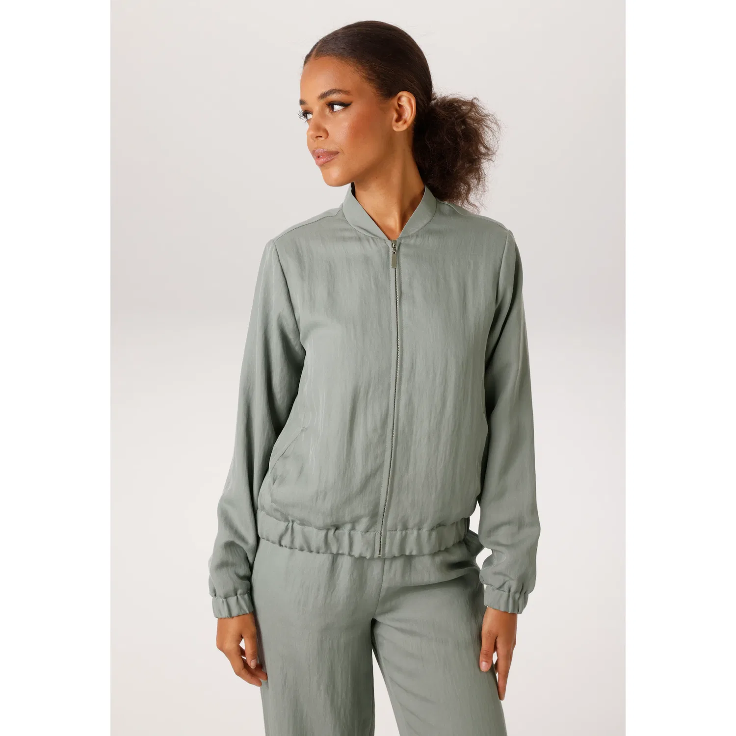 Женский блузон в трендовой твиловой фактуре Aniston CASUAL, Reed