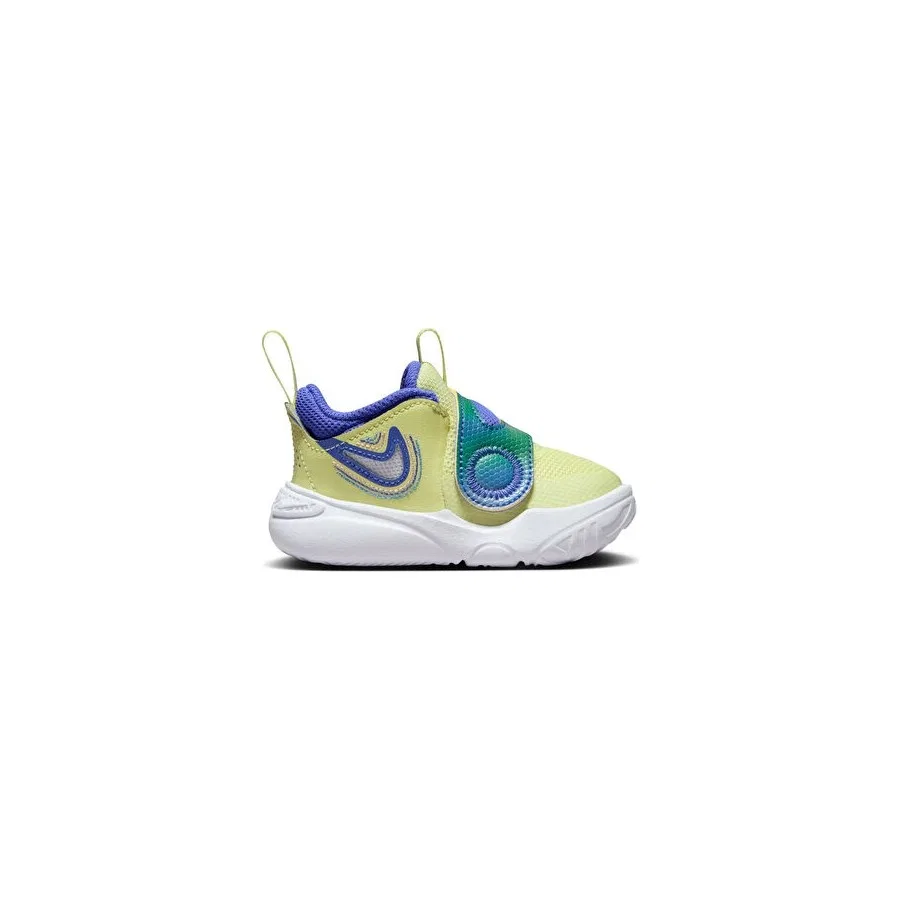 Детские кроссовки Nike Team Hustle D 11 Se, Разноцветный