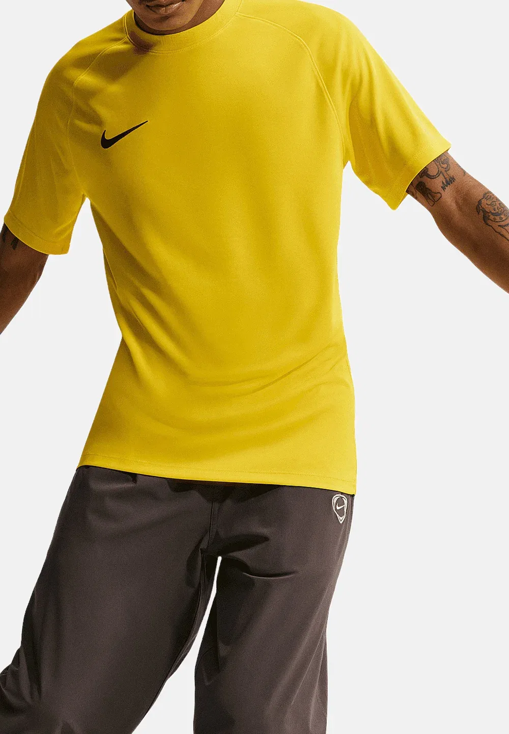 Спортивная футболка Nike Performance, Gelbschwarz