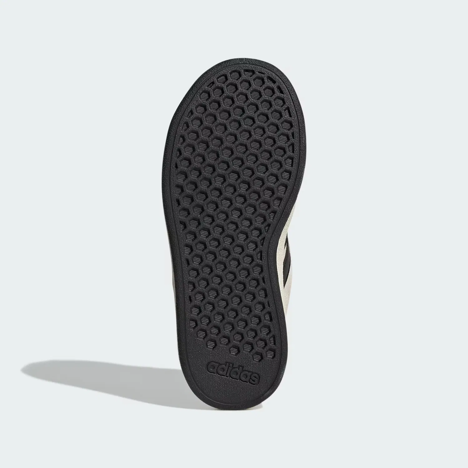 Детские кроссовки из замши Grand Court 00s Adidas Sportswear, бело-черный — фото 3
