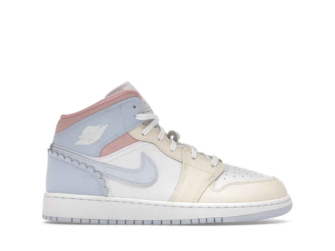 Детские кроссовки повседневные Jordan 1 Mid SE Jordan, Half Blue/Pale Ivory/White/Half Blue
