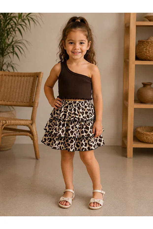 Детский комплект для девочек с принтом Leopard Print Layered Skirt And Brown One-shoulder Ribbed Crop Top Set Bahnur, Brown — фото 2