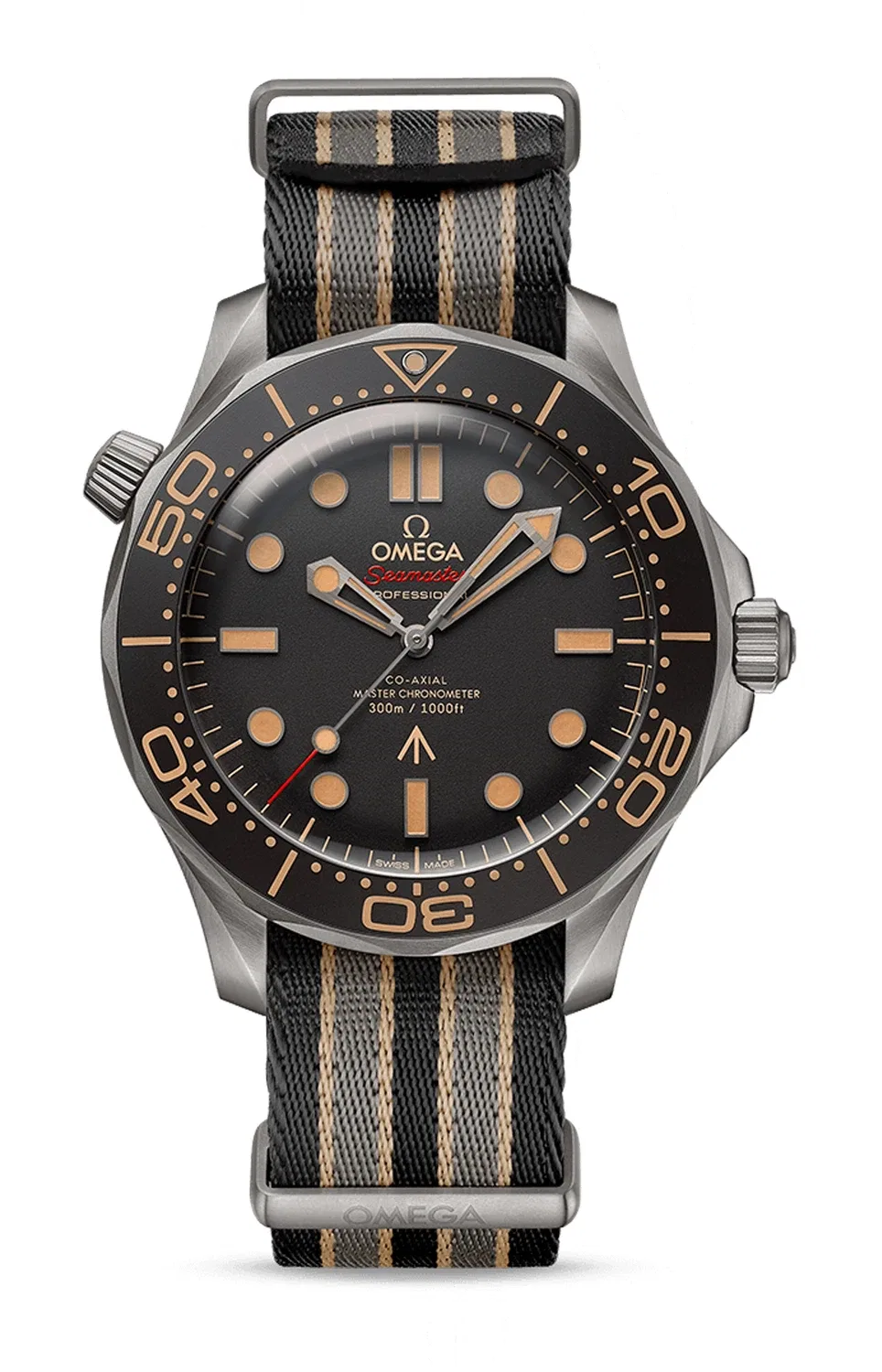 SEAMASTER DIVER 300M OMEGA CO-AXIAL MASTER CHRONOMETER 42 ММ 007 ИЗДАНИЕ - 210.92.42.20.01.001, серебряный