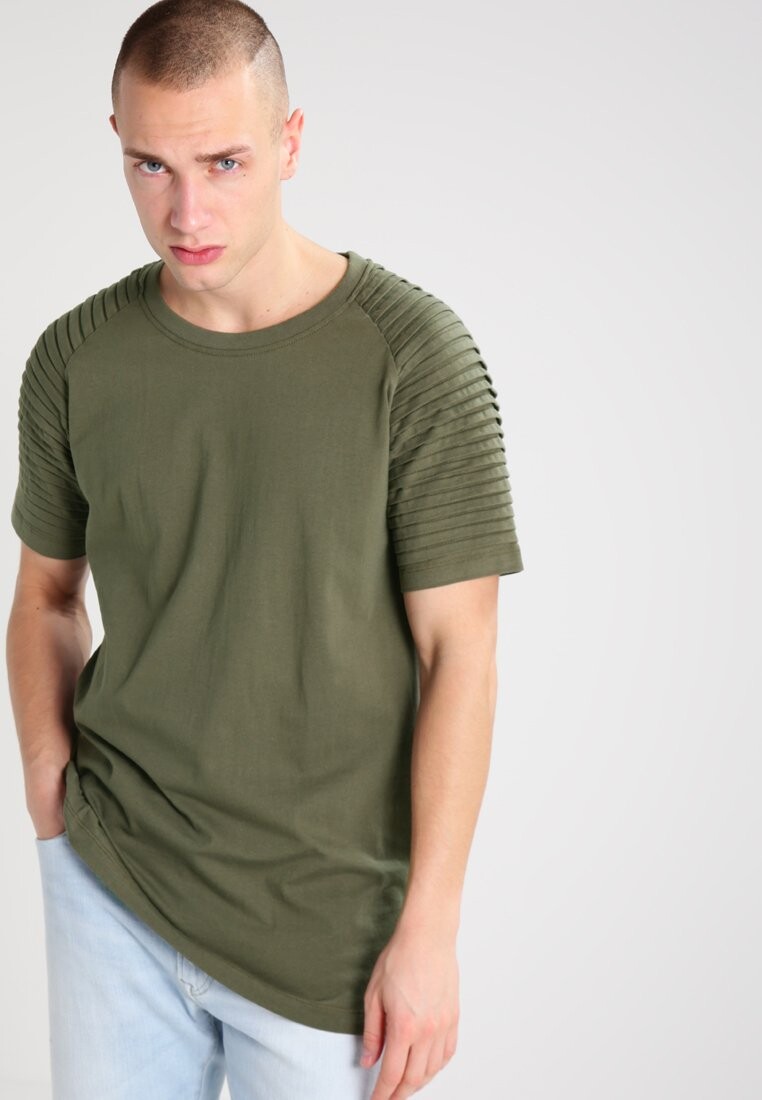 

Базовая футболка PLEAT RAGLAN TEE Urban Classics, оливково-зеленый