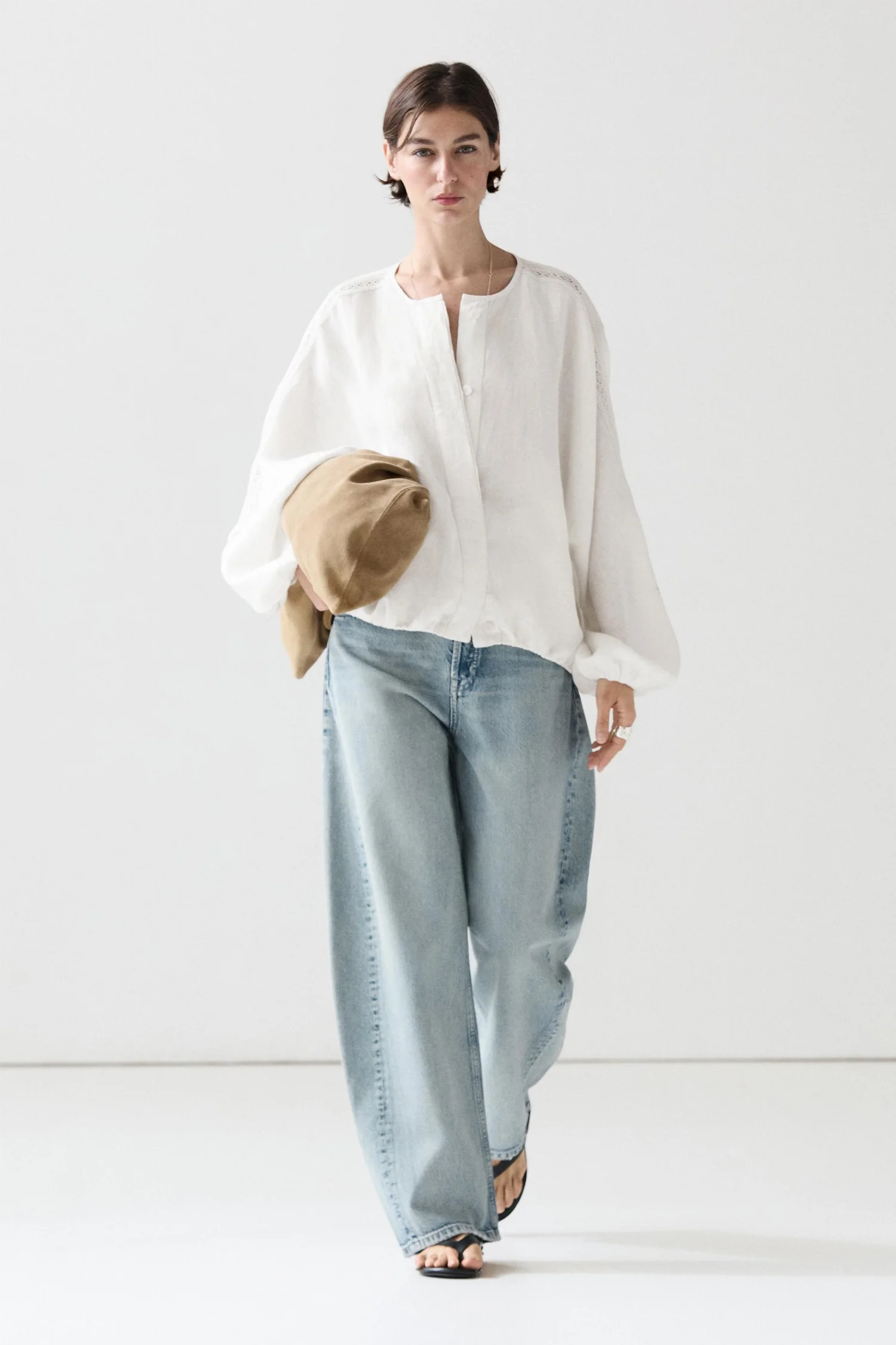 Бомбер Massimo Dutti 100% Linen With Embroidered Detail, белый
