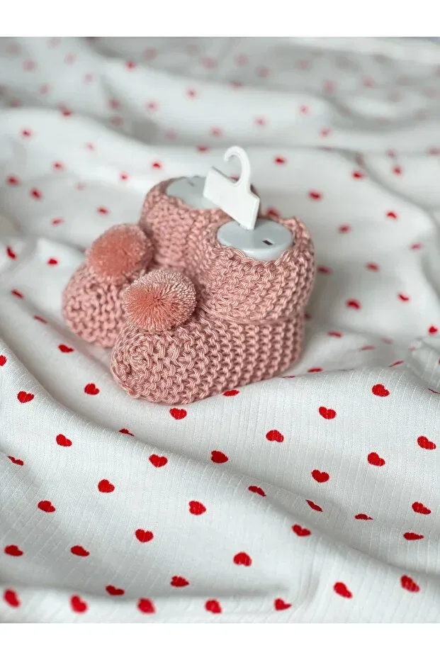 Детские пинетки для новорожденных трикотажные Knitted baby booties newborn gift dried rose Betsy Studio, Rose Dry — фото 3