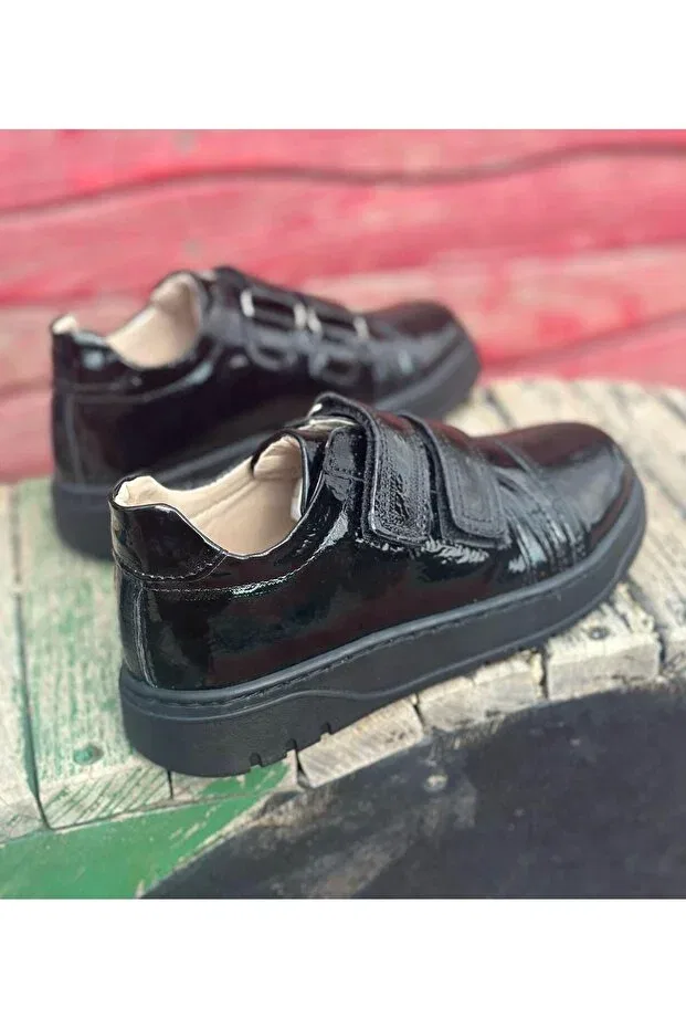 Детские повседневные туфли на липучке с ортопедической стелькой Surpie Shoes, Black Rugan — фото 4