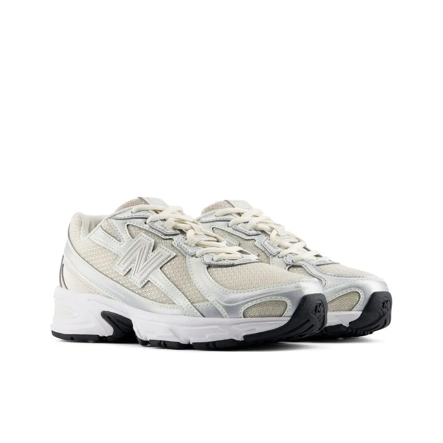 Кроссовки New Balance '740' бежевого цвета — фото 3