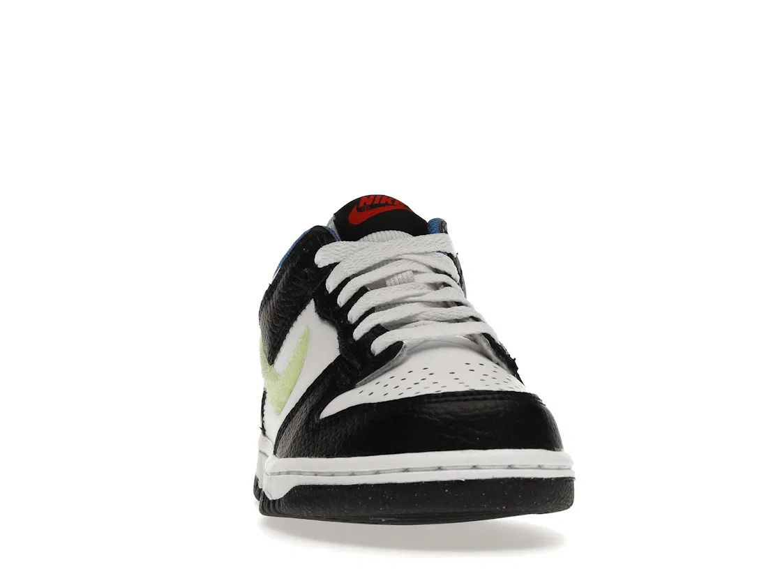 Детские кроссовки с перфорированным носком Nike Dunk Low Nike, White/Black/Signal Blue/Light Lemon Twist — фото 2