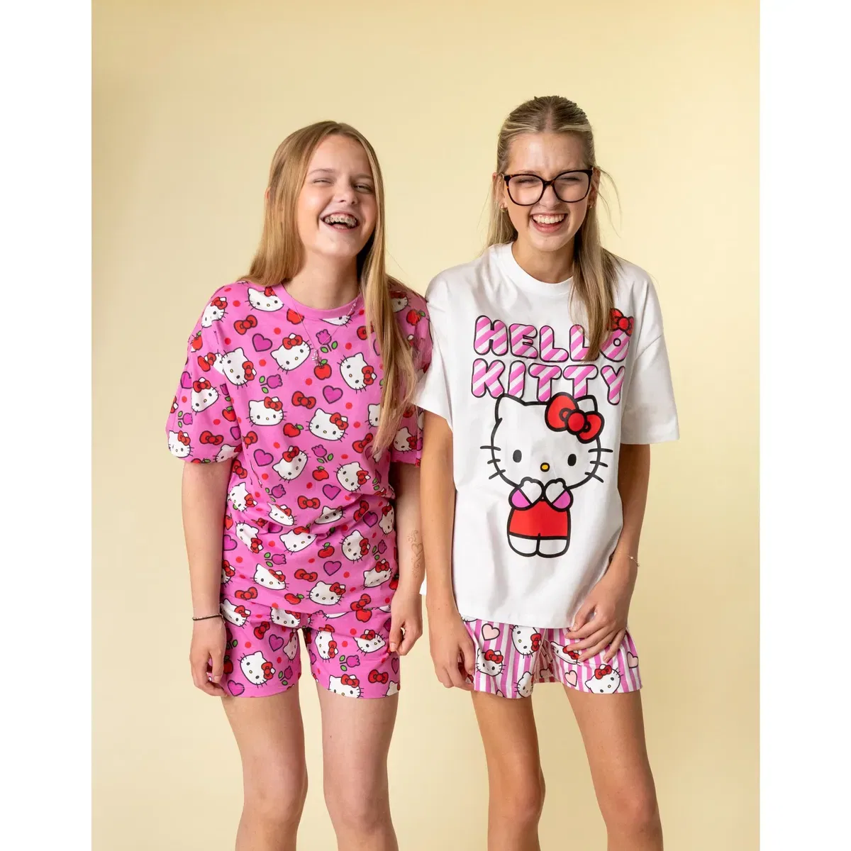 Детский комплект с коротким рукавом и короткими штанинами Hello Kitty, Pink — фото 2