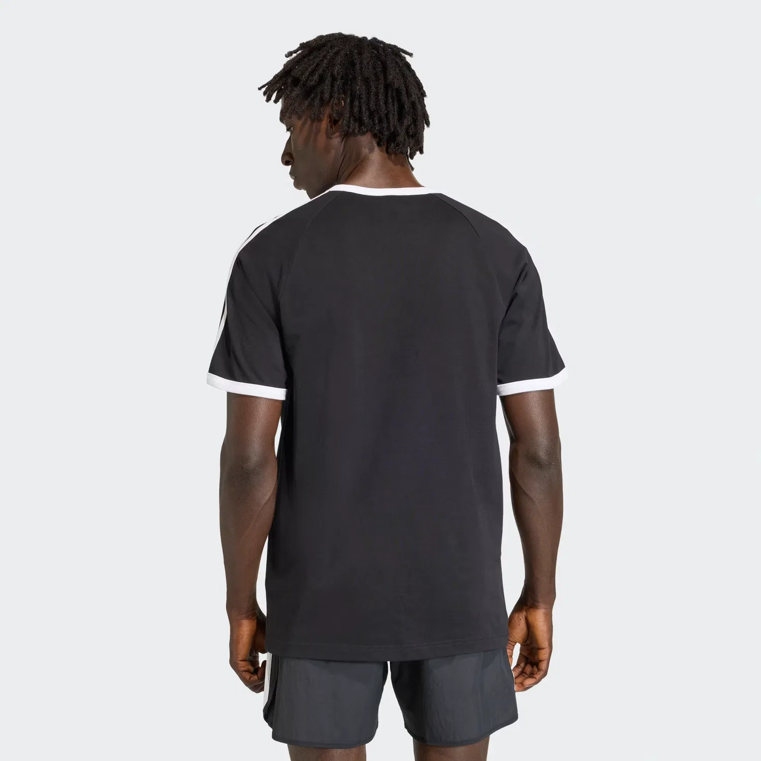 Мужская футболка с полосами на рукавах 3-Stripes T-Shirt, Adidas Originals, черный — фото 3