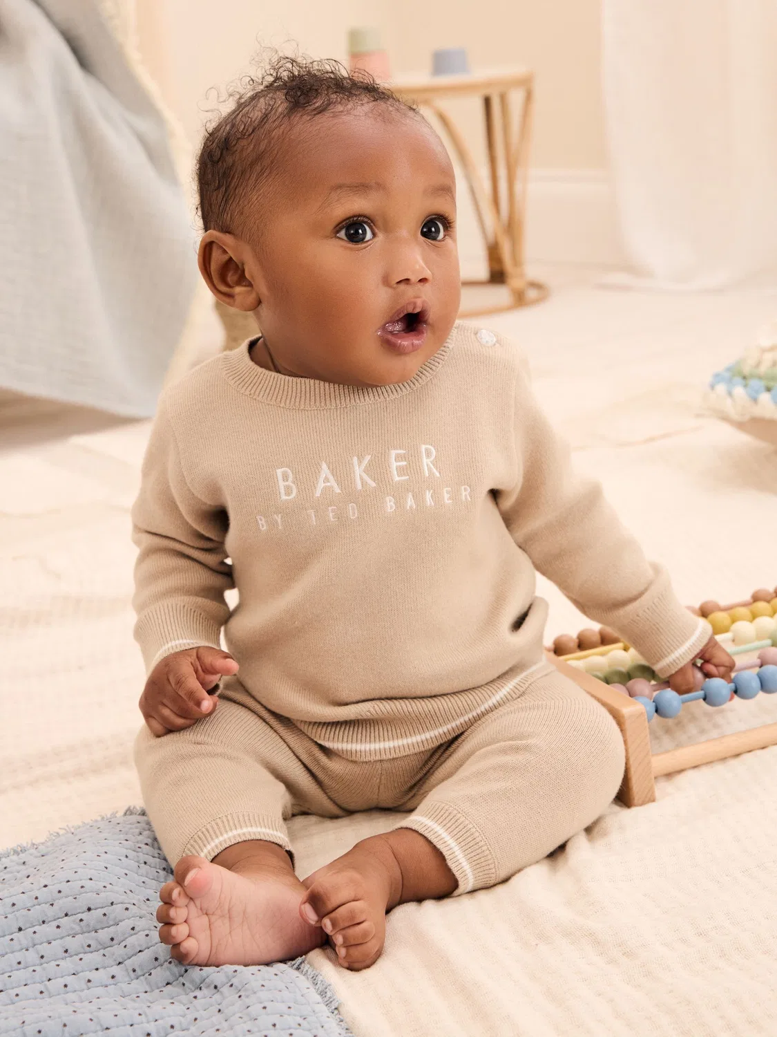 Нейтральный вязаный топ и джоггеры Baker by Ted Baker, Neutral — фото 2