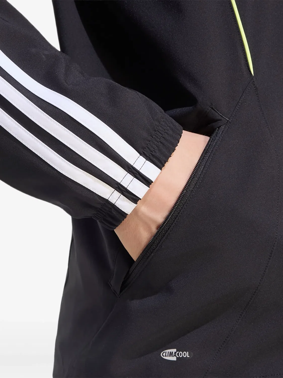 Спортивная футболка Teamgeist 26 Adidas, черный — фото 4