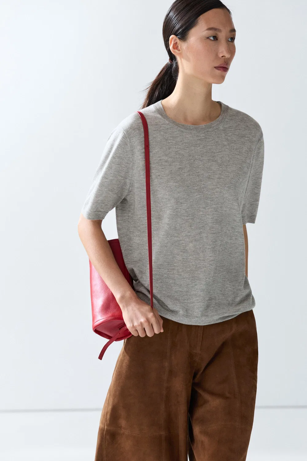 Свитер Massimo Dutti, с короткими рукавами, из тонкой вязки, серый меланж — фото 3
