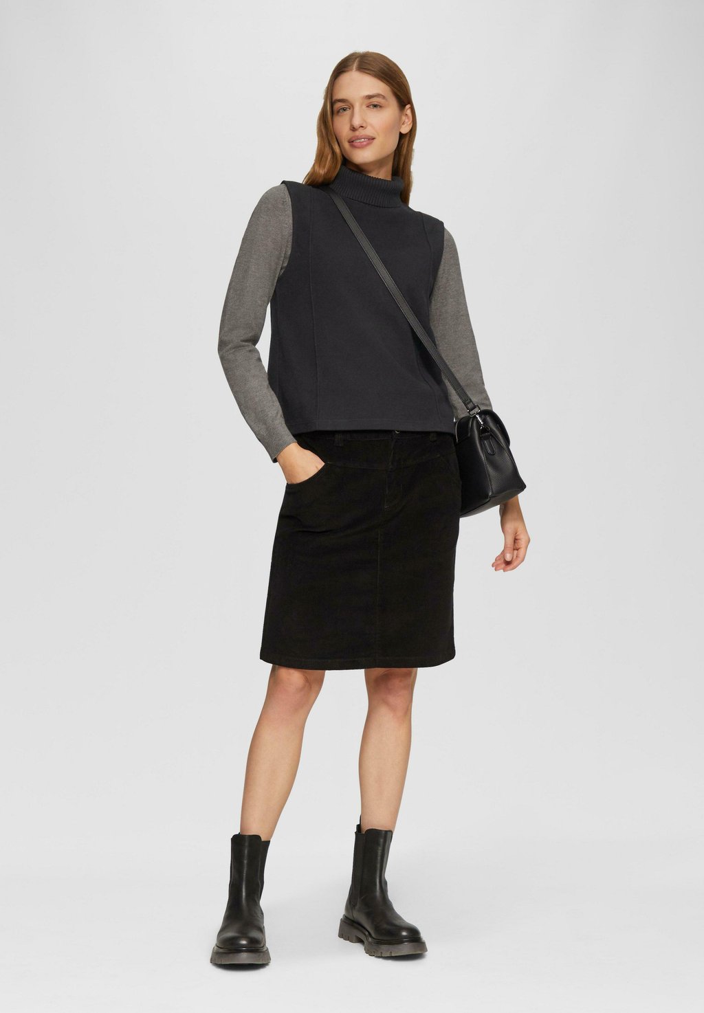 

Топ TURTLENECK s.Oliver, черный
