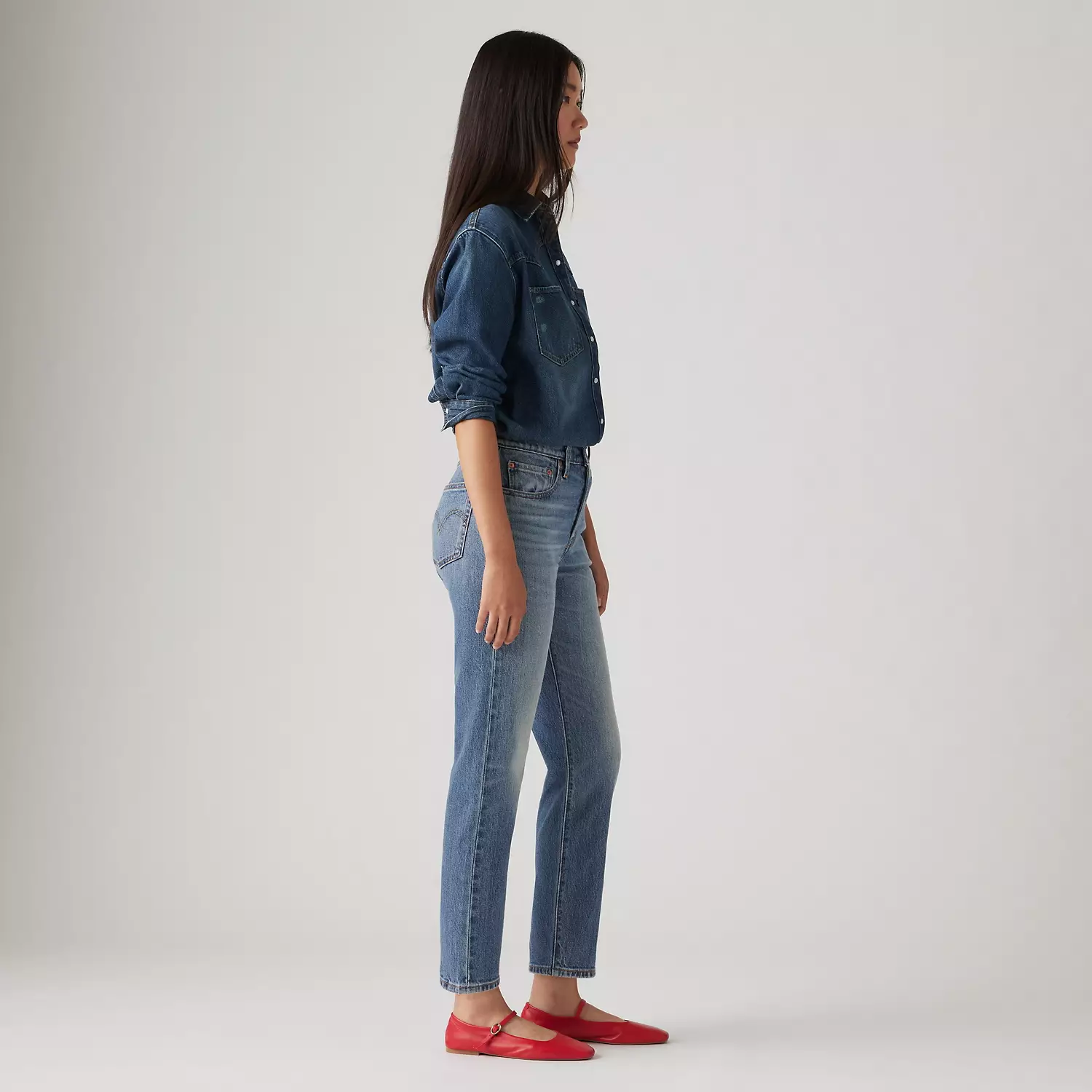 501 Оригинальные укороченные женские джинсы Levi's, цвет Scanned Answers - Medium Wash — фото 4