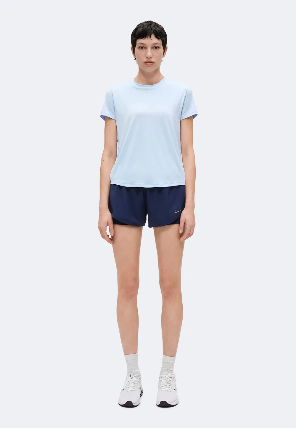 Классика - спортивная футболка Nike Performance, Hydrogen Blue/White — фото 2