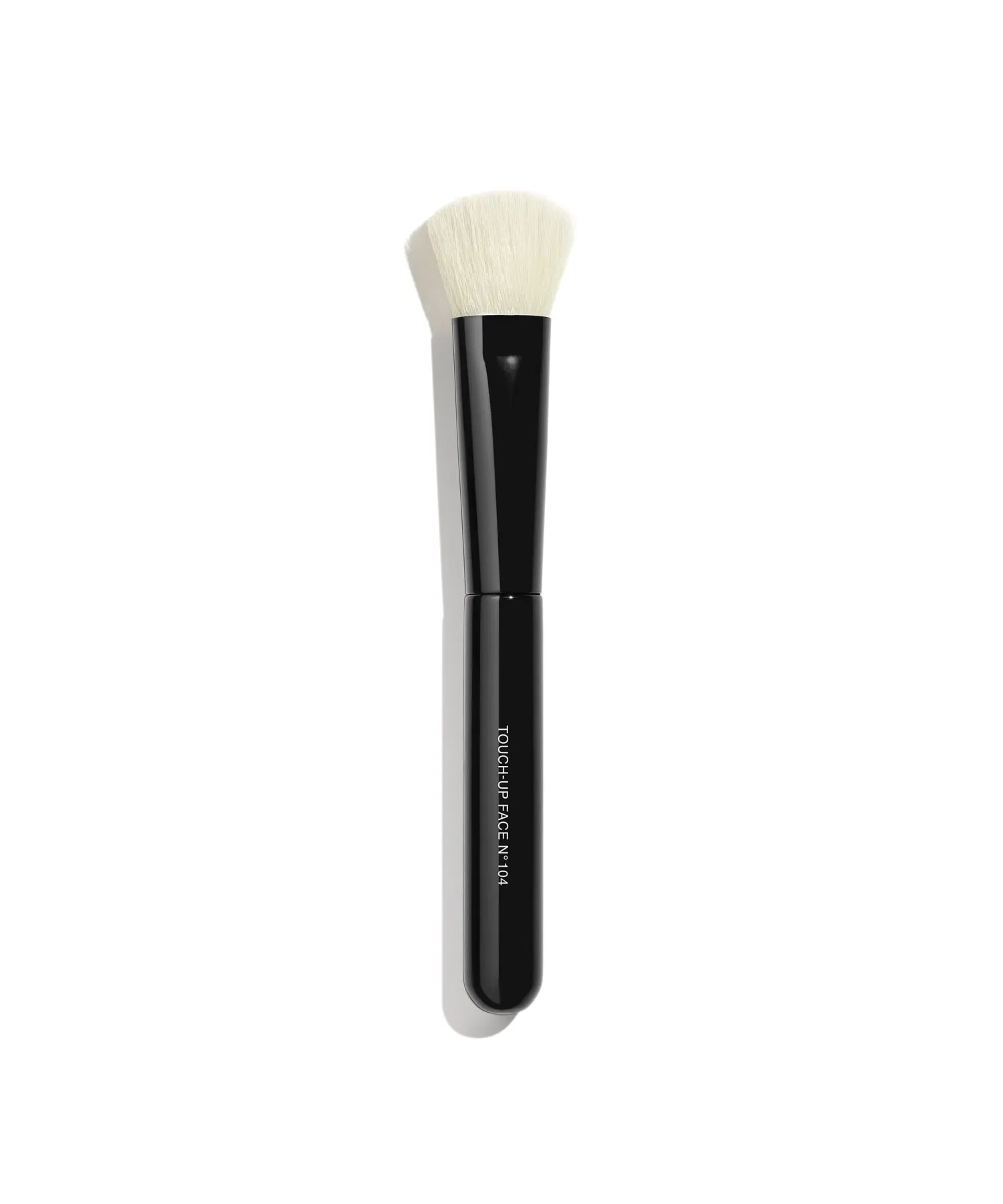 Кисть для лица Pinceau Retouche Teint N°104