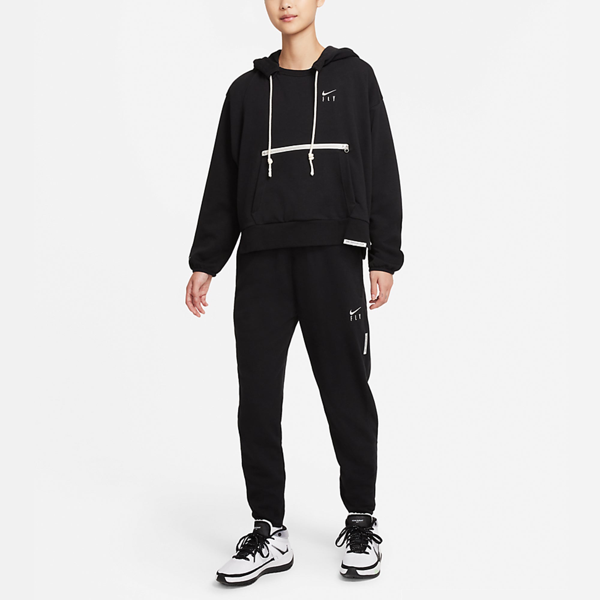 Спортивные брюки (WMNS) Nike Swoosh Fly Standard Issue Embroidery Logo Sports Trousers Black DA6466-010 — фото 3