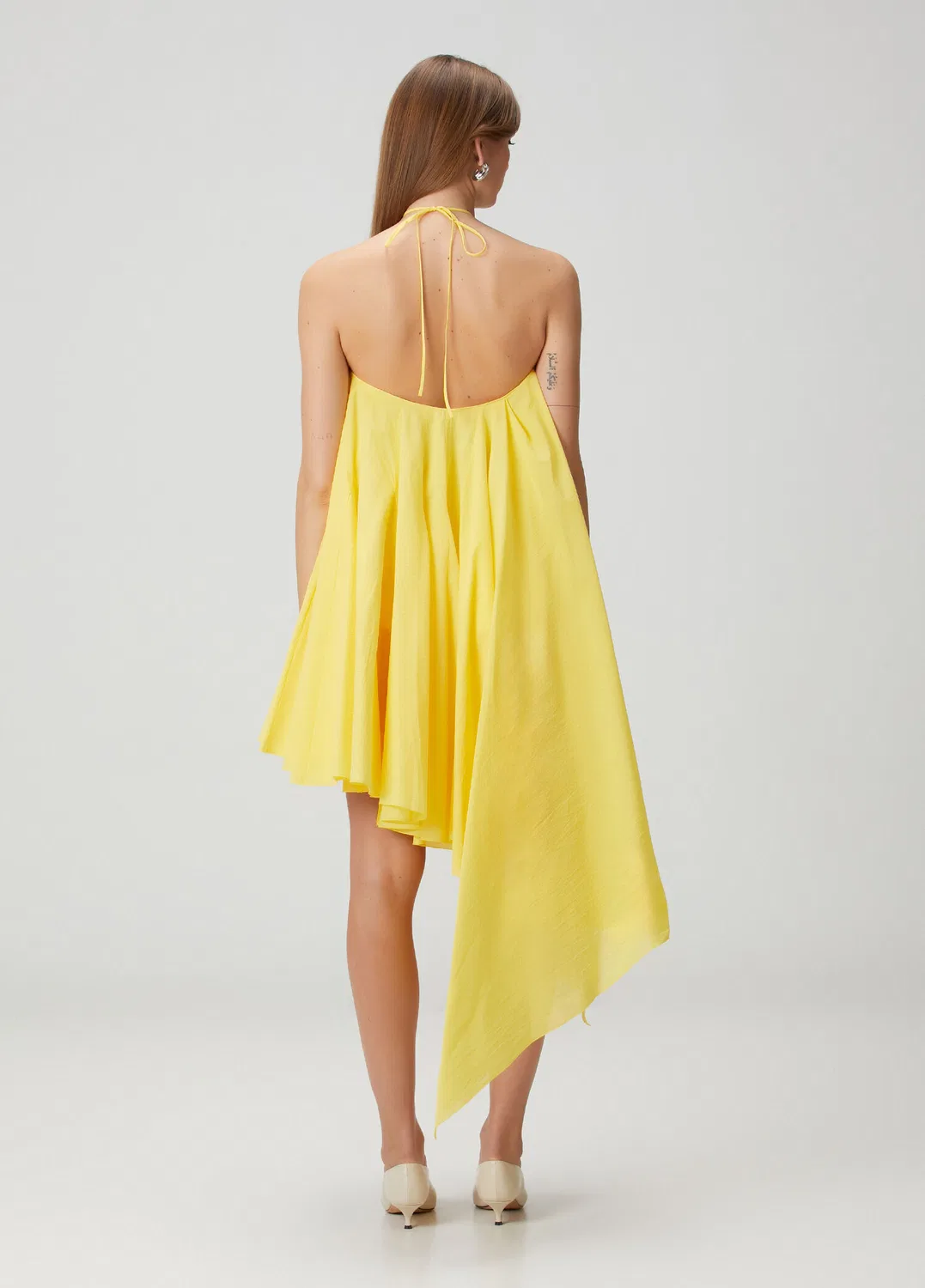 Платье асимметричное с воланами Jacquemus, Yellow — фото 4