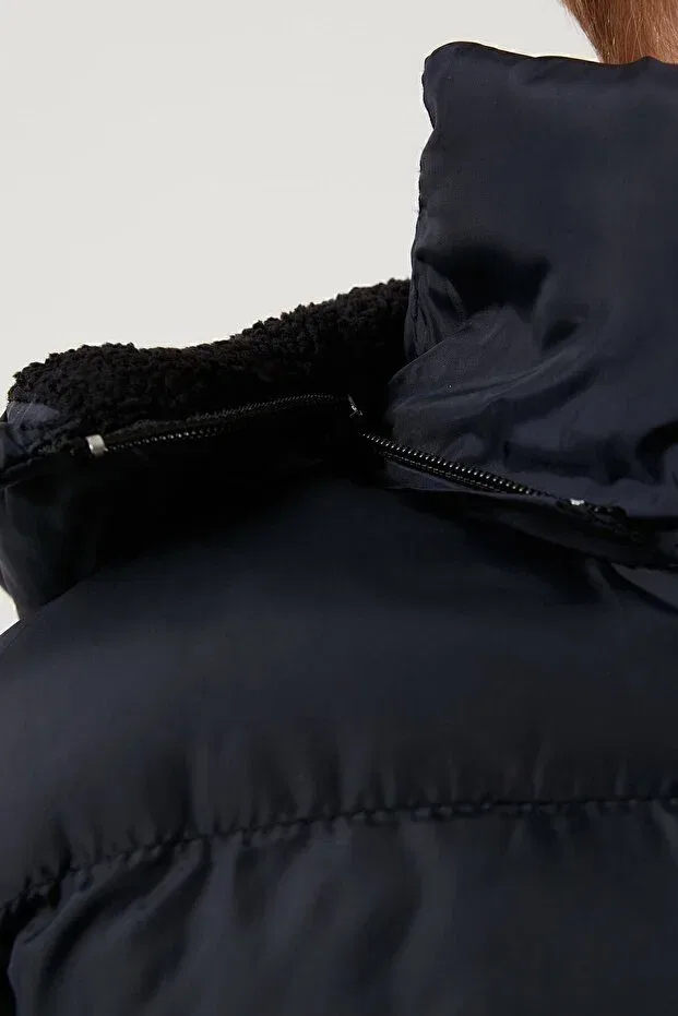 Детское пальто-пуховик для девочек с капюшоном Lela, Navy Blue-Taba-Khaki — фото 4