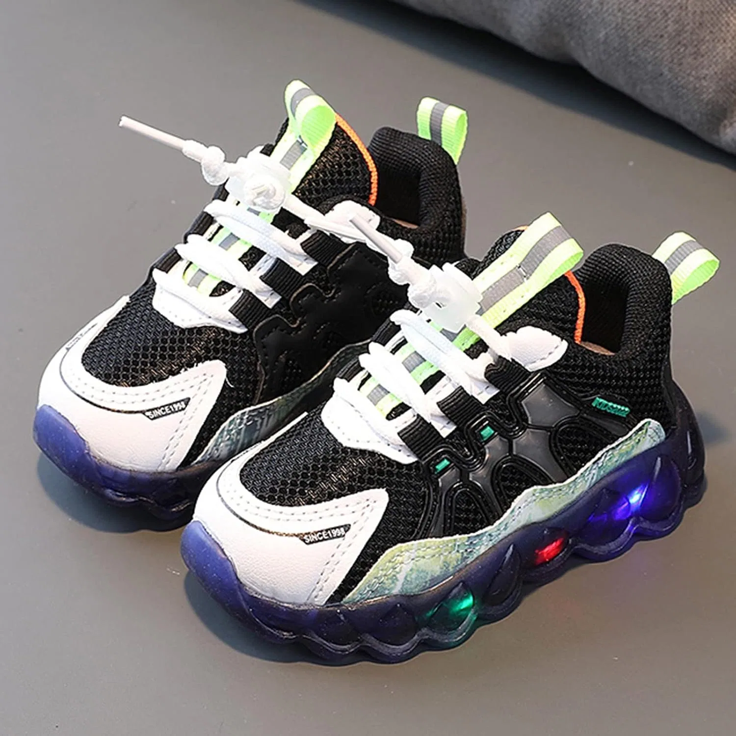 Детские кроссовки для мальчиков и девочек с принтом Tennis Running Shoes, Green — фото 3